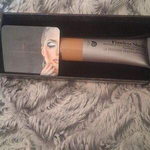 Flawless Shield CC Cream Foundation - Warm Beige